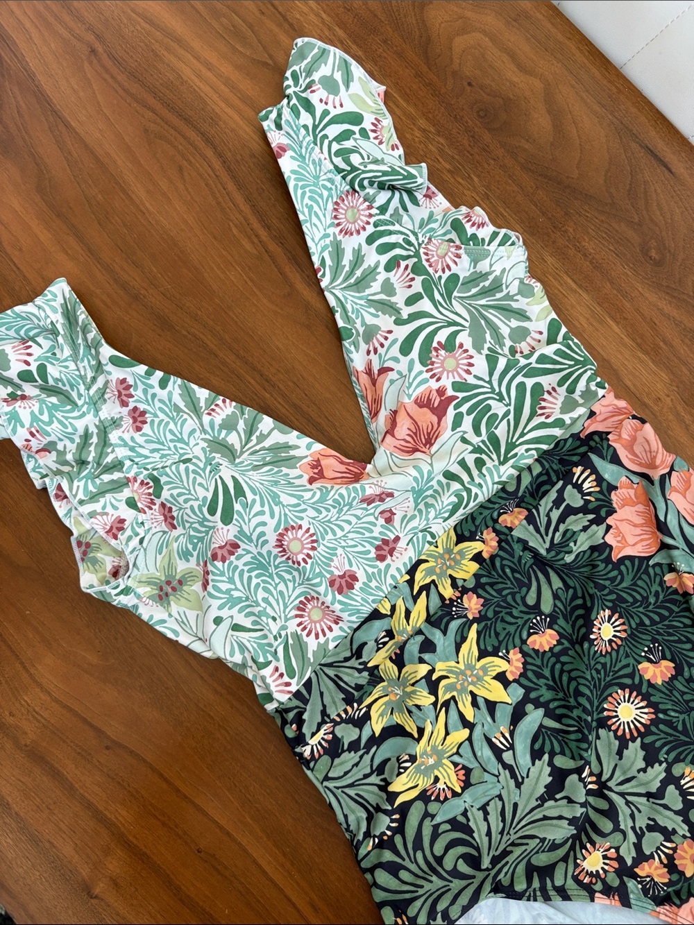 Summersalt The Ruffle Backflip one-piece swimsuit Morris & Co. heritage print 10 - Picture 4 of 8